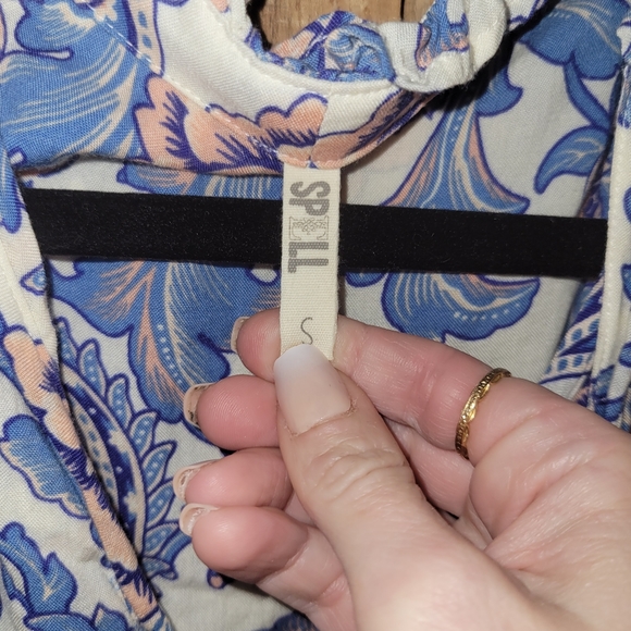 Spell Etienne Sleeveless Blouse - S - Picture 5 of 5